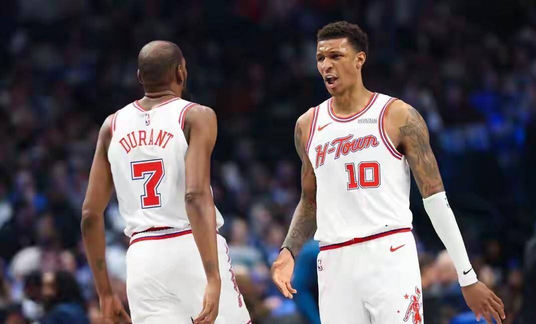 StarrySky Sports-勒沃库森租借签下巴黎后卫穆杰莱